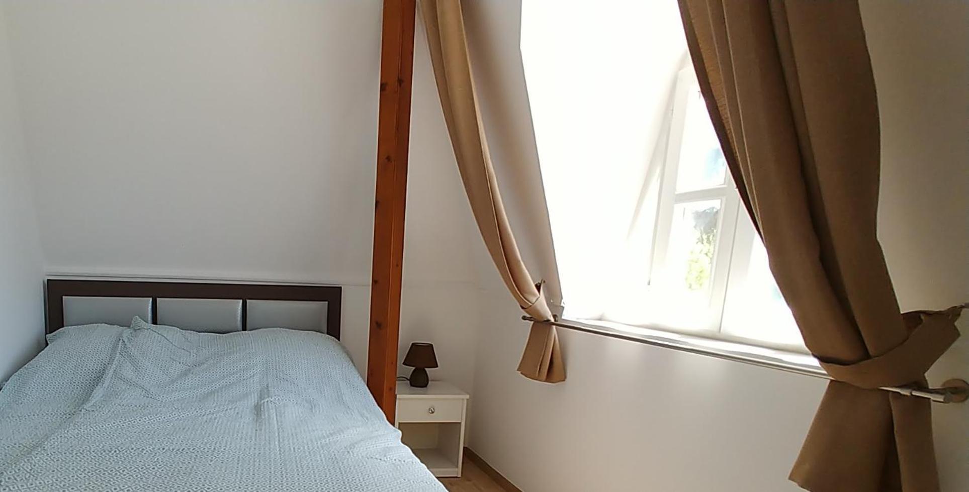 Balaton Apartman Fuered Balatonfüred Екстериор снимка