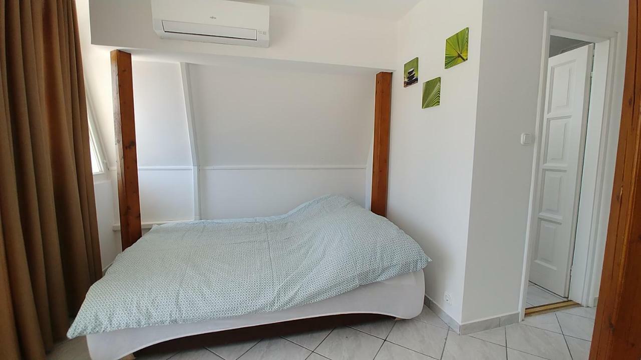 Balaton Apartman Fuered Balatonfüred Екстериор снимка
